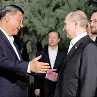 وال استریت ژورنال: چرا روسیه و چین از ونزوئلای در معرض حمله آمریکا حمایت نمی‌کنند؟