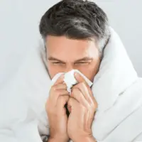 شاهرخی: ویروس آنفلوآنزا در هرمزگان در حال ورود به فاز اوج‌گیری است