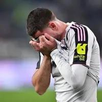 ولاهوویچ تا پایان سال خانه‌نشین شد