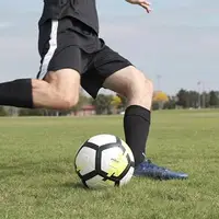 دقت یا شانس؟ توپ به دنبال هدف‌ها!