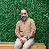 رضا امیرخانی بر اثر سانحه در بخش مراقبت‌های ویژه بستری شد