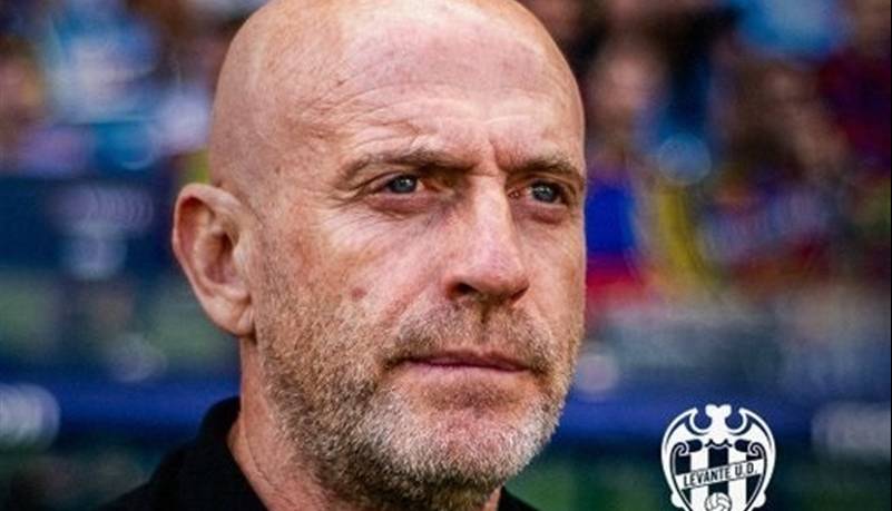 سرمربی لوانته اخراج شد