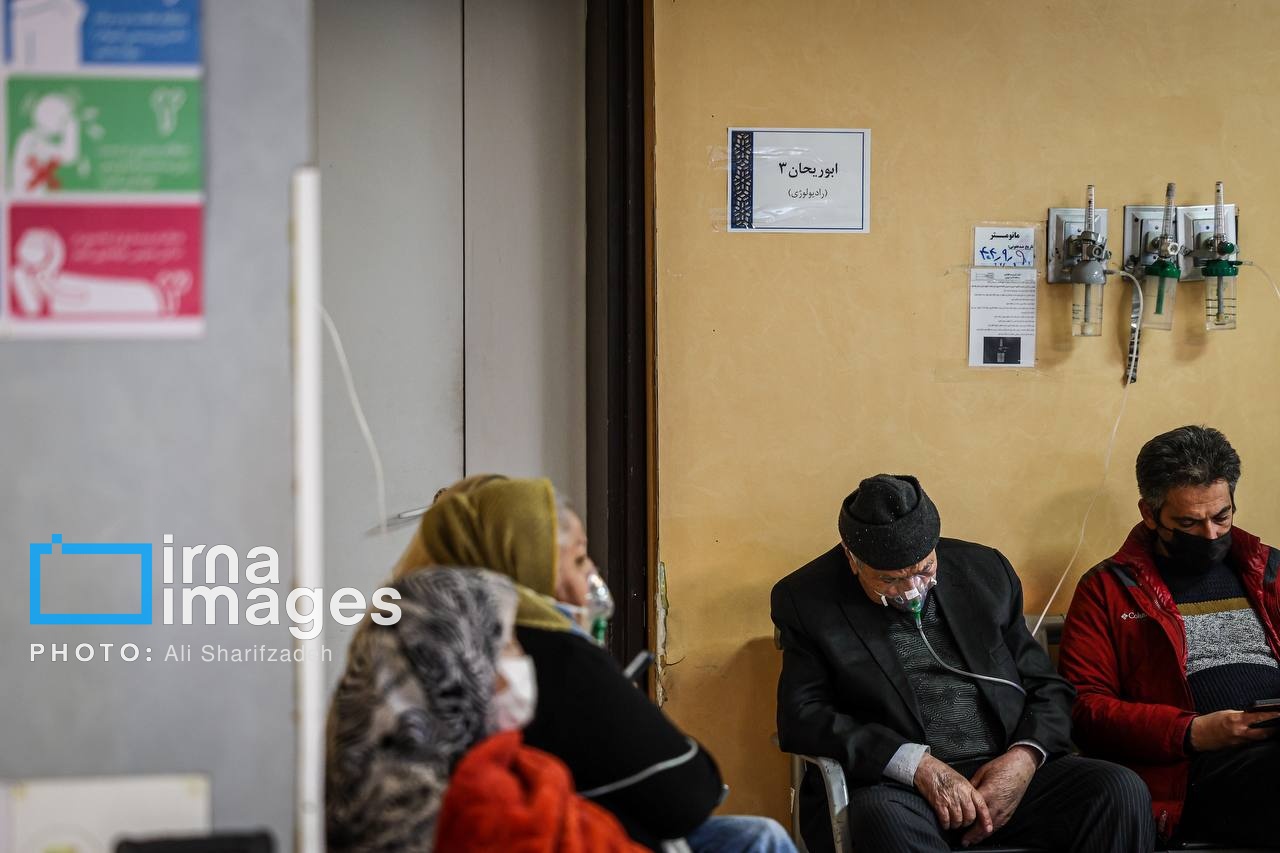 عکس/ کاهش تاب‌آوری کودکان و سالمندان در هوای آلوده تهران