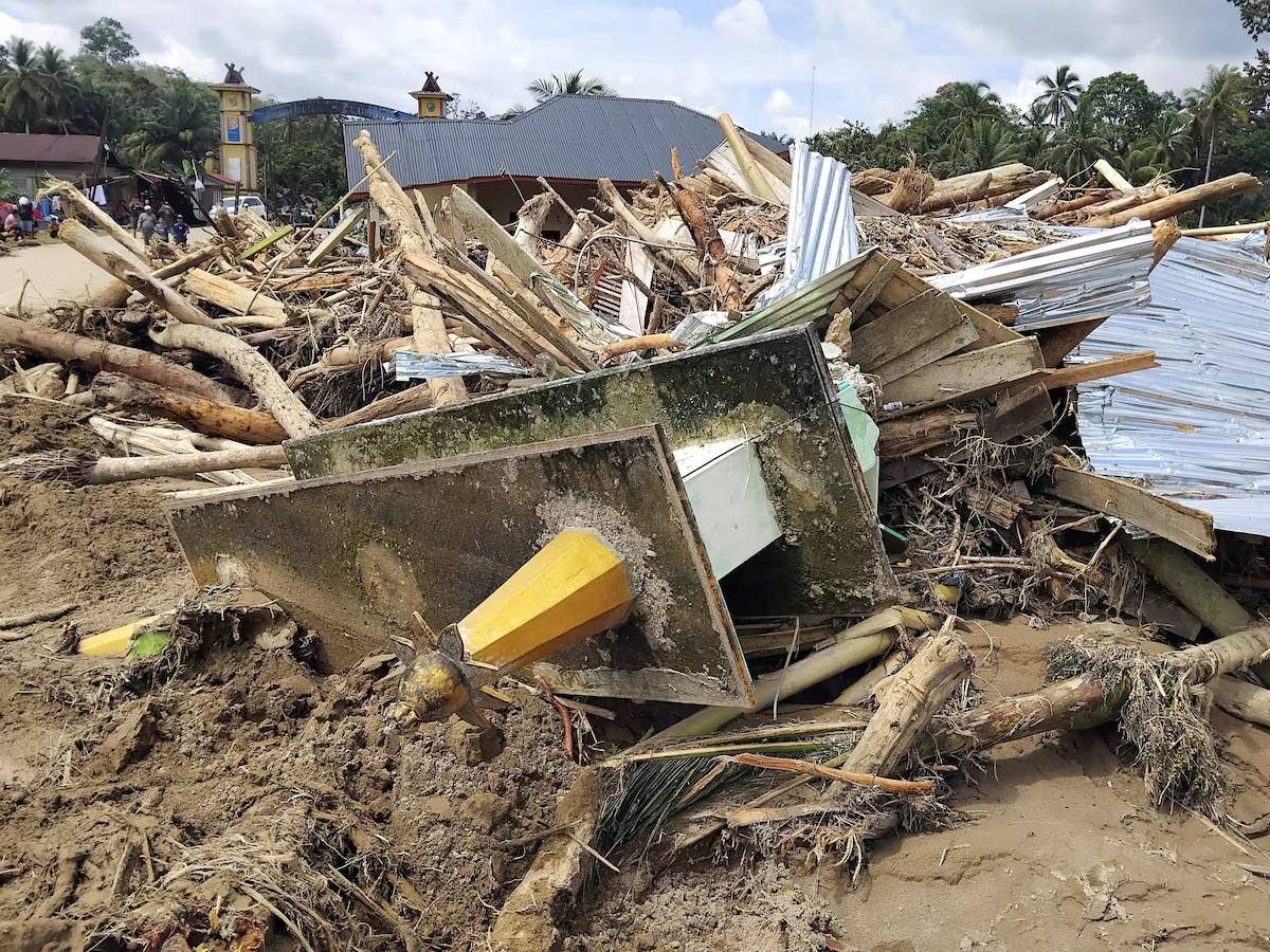 تلفات سیل در اندونزی 