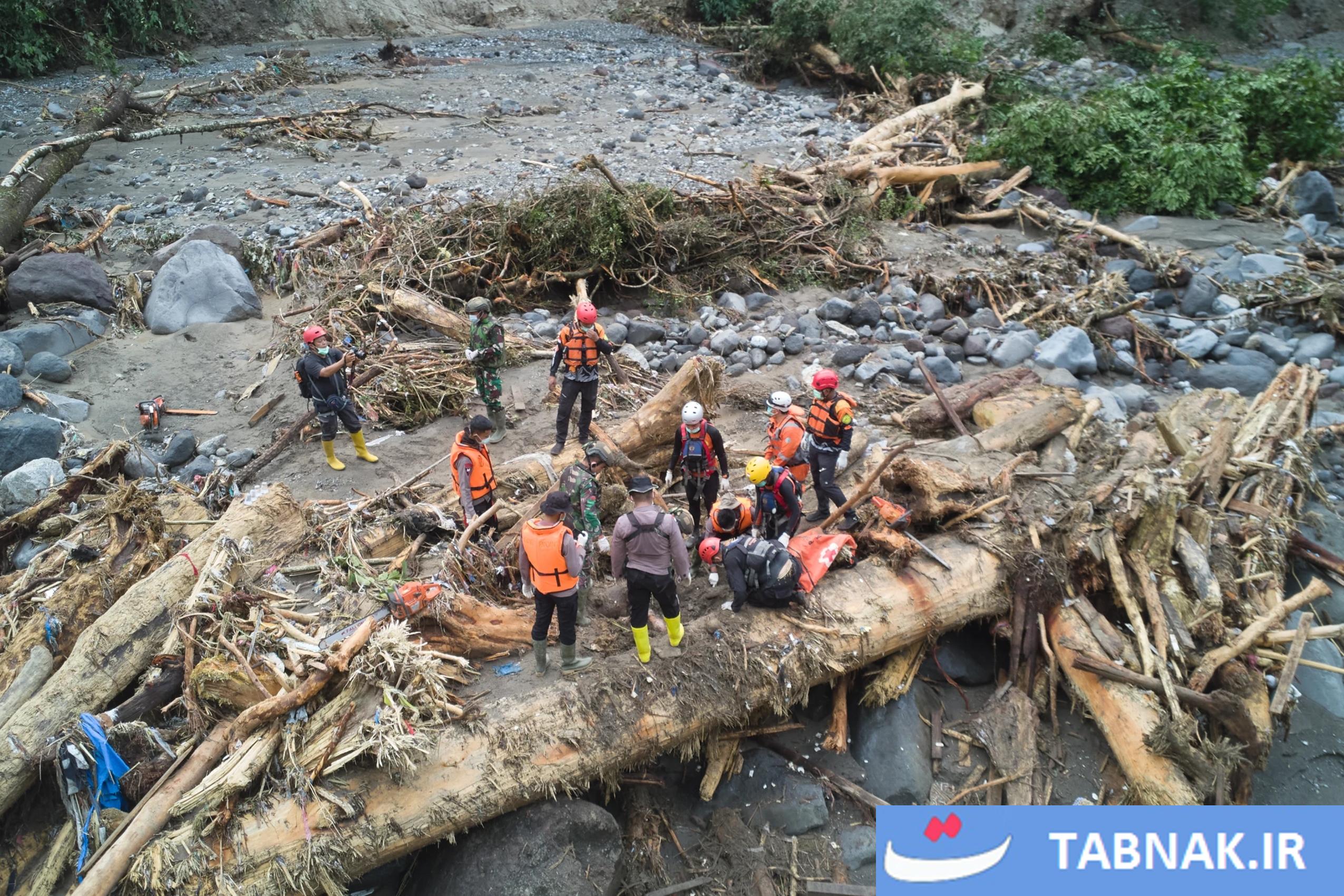 خسارت گسترده سیل‌های ویرانگر در اندونزی، سریلانکا و تایلند