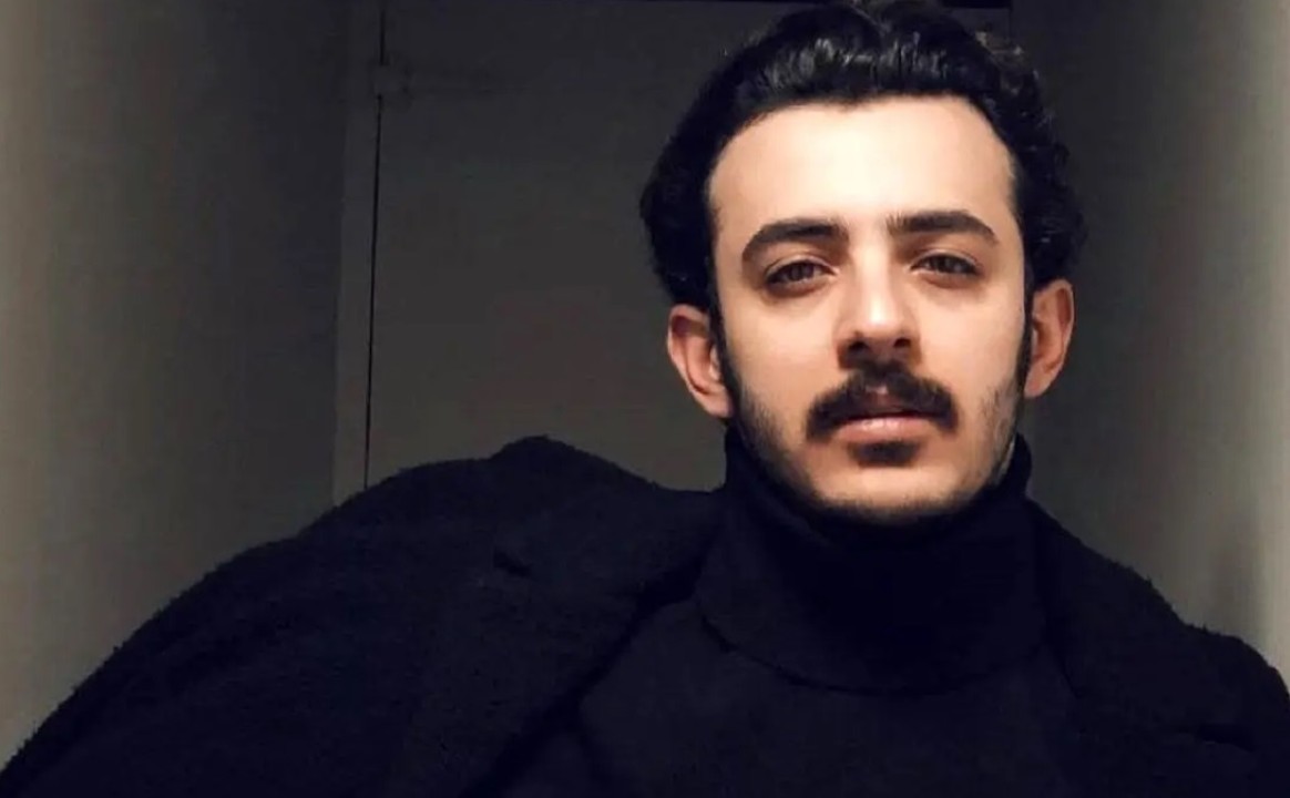 علی شادمان کیست ؟ بیوگرافی و سوابق بازیگر ایلامی