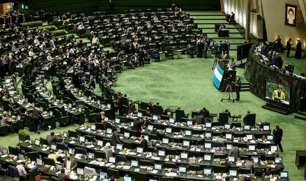 سرمقاله هم میهن/ ترقی معکوس