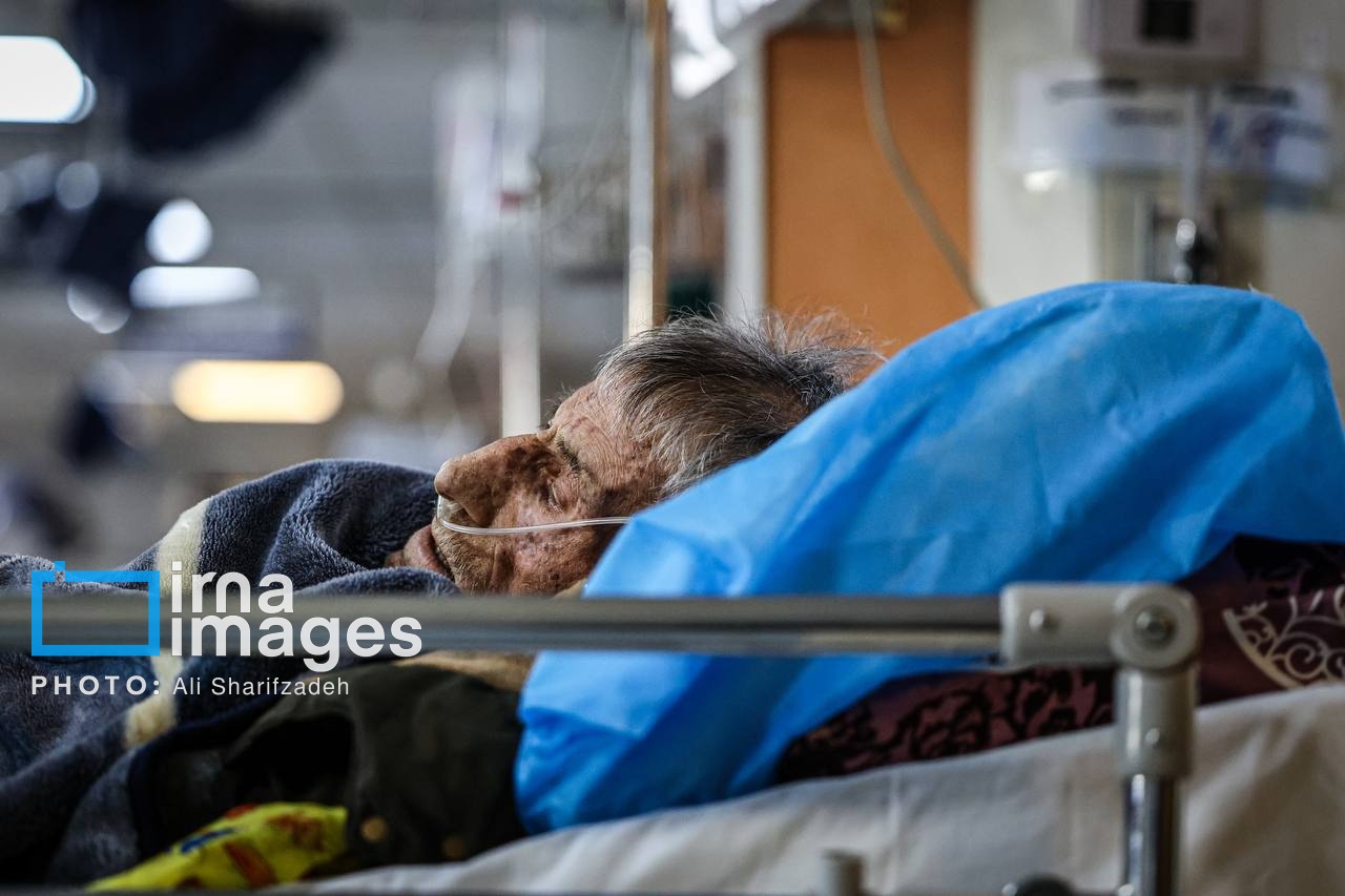 عکس/ کاهش تاب‌آوری کودکان و سالمندان در هوای آلوده تهران