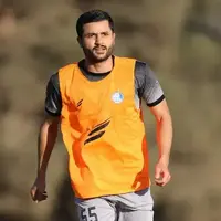 مدافع استقلال عزادار شد