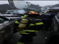 تصادف زنجیره‌ای بیش از ۵۰ خودرو در آمریکا