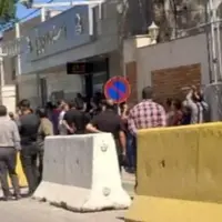 تجمع کارگران کارخانه تعطیل شده «پویا نخ» در اعتراض به بلاتکلیفی