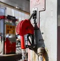 نماینده مجلس: ۴۳ درصد سوختگیری از کارت سوخت جایگاه است