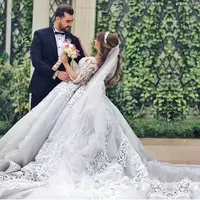 عشق چگونه به وجود می آید؟