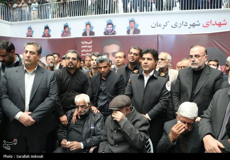 وداع باشکوه کرمان با شهید آتش‌نشان «محسن میرشکار»