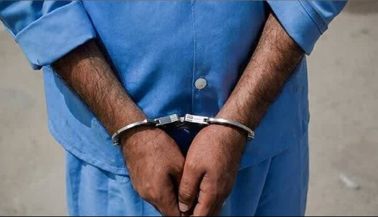 ادعای سارق تلفن همراه: شاکی مخفیانه از همسرم فیلم میگرفت