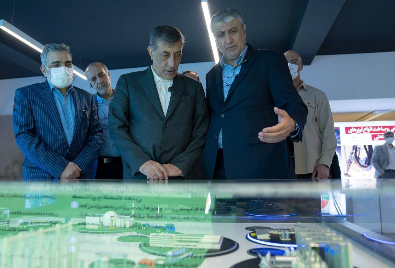 اسلامی: دشمن روایتی ظالمانه از صنعت هستهای ایران ساخته است