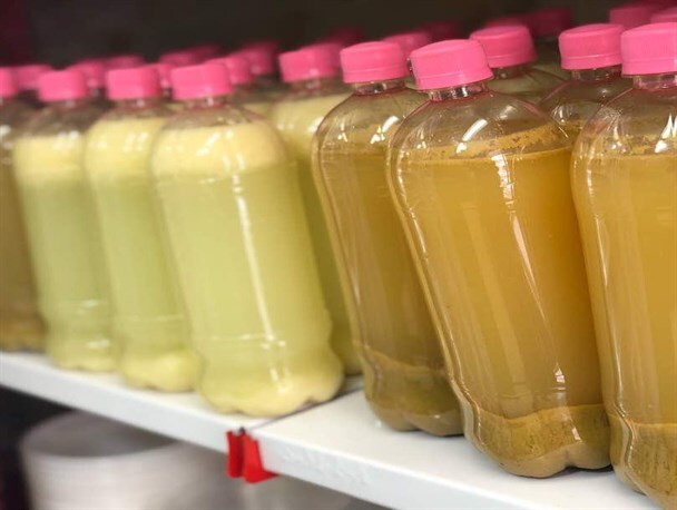 کشف و توقیف مواد خوراکی غیربهداشتی در اهواز