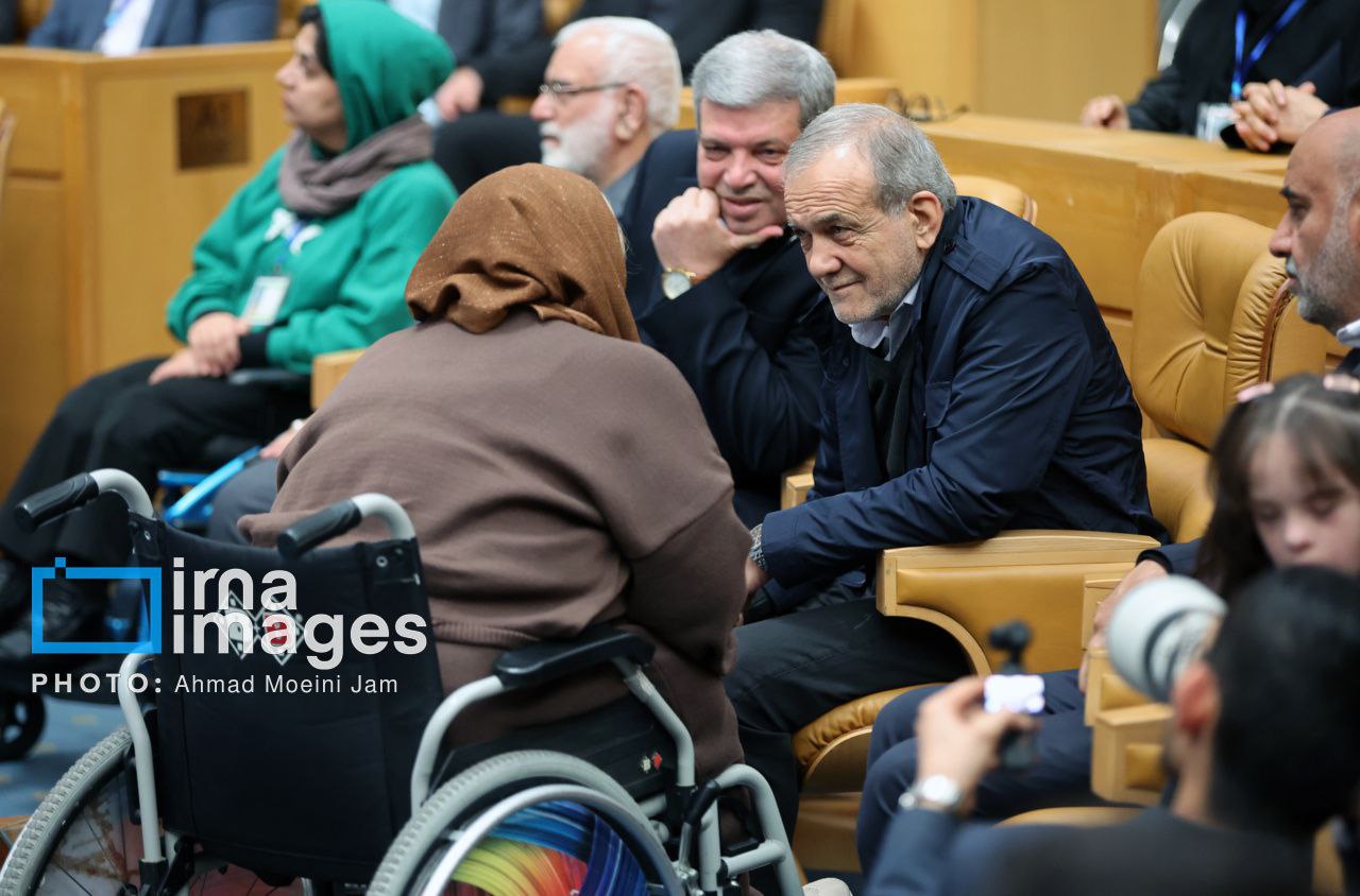 آیین گرامیداشت روز جهانی افراد دارای معلولیت با حضور رییس جمهور