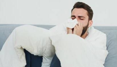 آیا سرماخوردگی خطر ابتلا به کرونا را کاهش میدهد؟