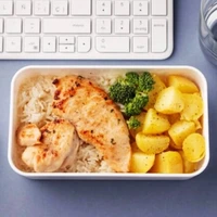 طرز تهیه ۱۰ غذای رژیمی با مرغ برای سرکار