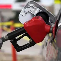 توضیحات سخنگوی دولت در مورد قیمت بنزین برای تاکسی‌های اینترنتی