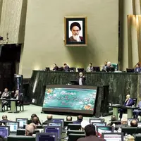 سال سخت سیاست ورزی مجلس