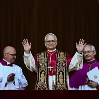 پاپ لبنان را ترک کرد