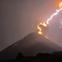 تصاویری از فوران آتشفشان در گواتمالا