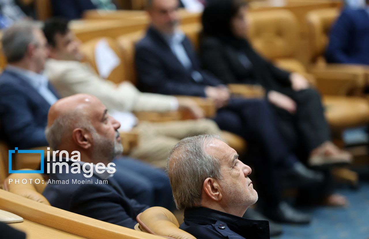 آیین گرامیداشت روز جهانی افراد دارای معلولیت با حضور رییس جمهور