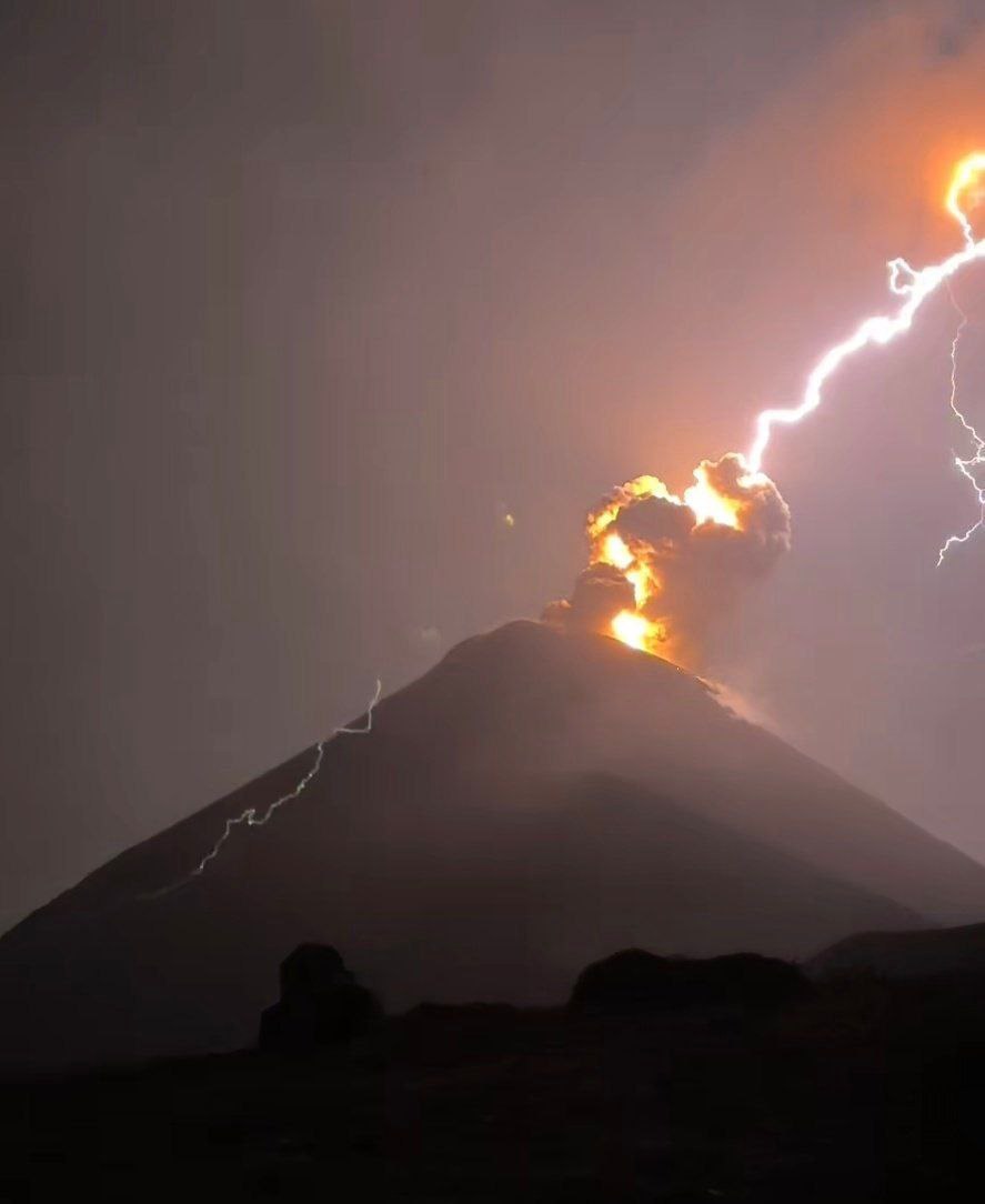 تصاویری از فوران آتشفشان در گواتمالا