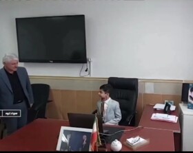 عکس/ دانشآموز ۹ ساله سوادکوهی رئیس آموزش و پرورش شهرستان شد