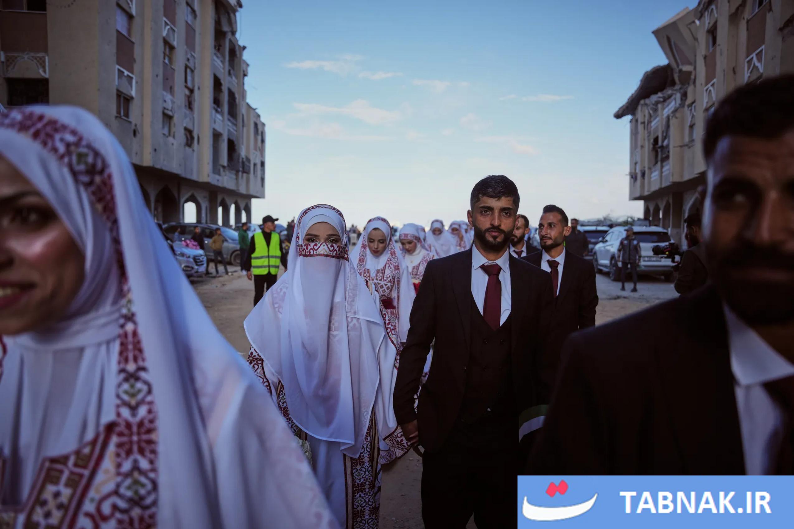  مراسم عروسی دسته‌جمعی در غزه پس از دو سال جنگ