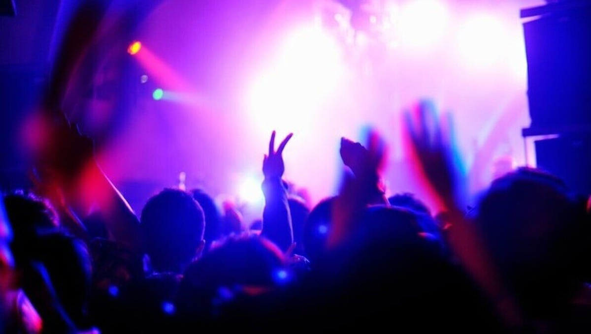 روایت جنجالی خبرنگار فارس از پارتی بازیگر معروف