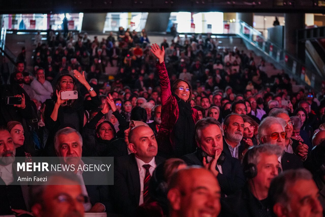 اختتامیه چهلوسومین جشنواره جهانی فیلم فجر در شیراز