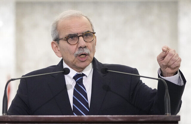 نخست‌وزیر لبنان: آماده مذاکره فراتر از سطح نظامی با اسرائیل هستیم