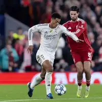 آستین بلند دوباره در فوتبال مد شد!