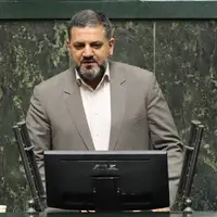 نماینده مشهد خطاب به رئیس جمهور: ما نمی‌دانیم قسم حضرت عباس شما را باور کنیم یا دم خروس را؟