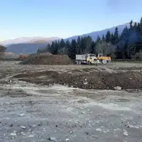 کشف دپوی بیش از ۲۰۰ تن ماسه دریایی فاقد مجوز در مرکز گیلان