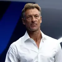 رنار: سالم الدوسری بهترین بازیکن آسیاست