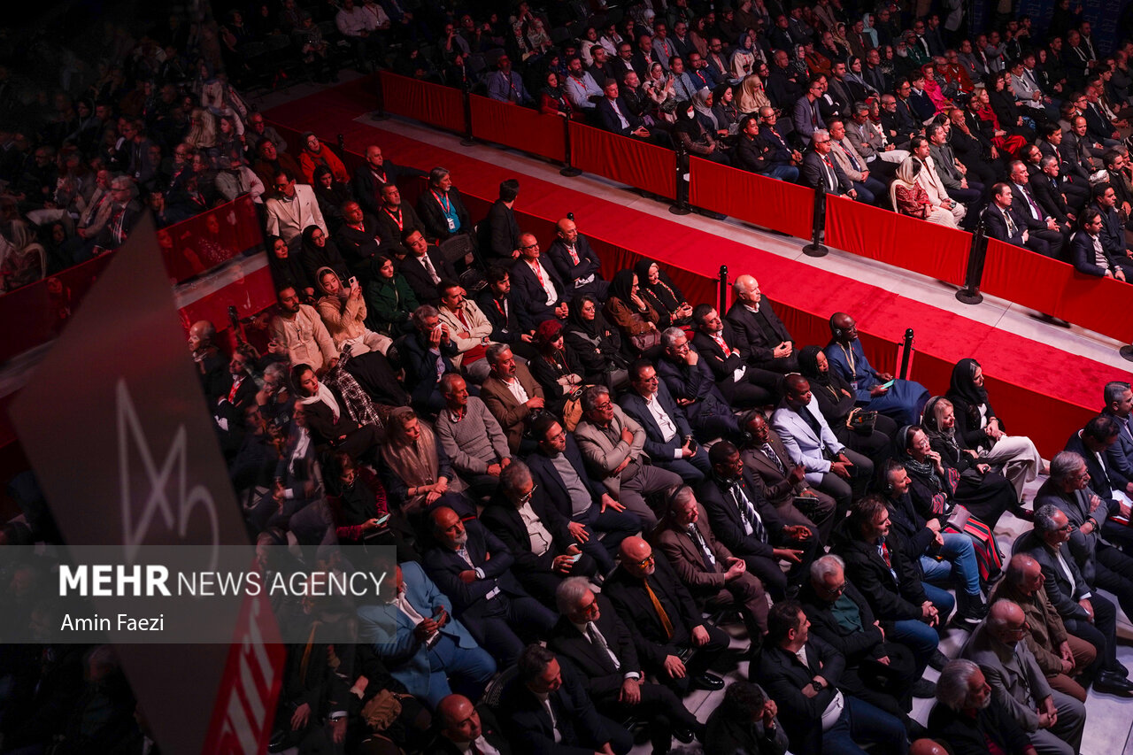 اختتامیه چهلوسومین جشنواره جهانی فیلم فجر در شیراز