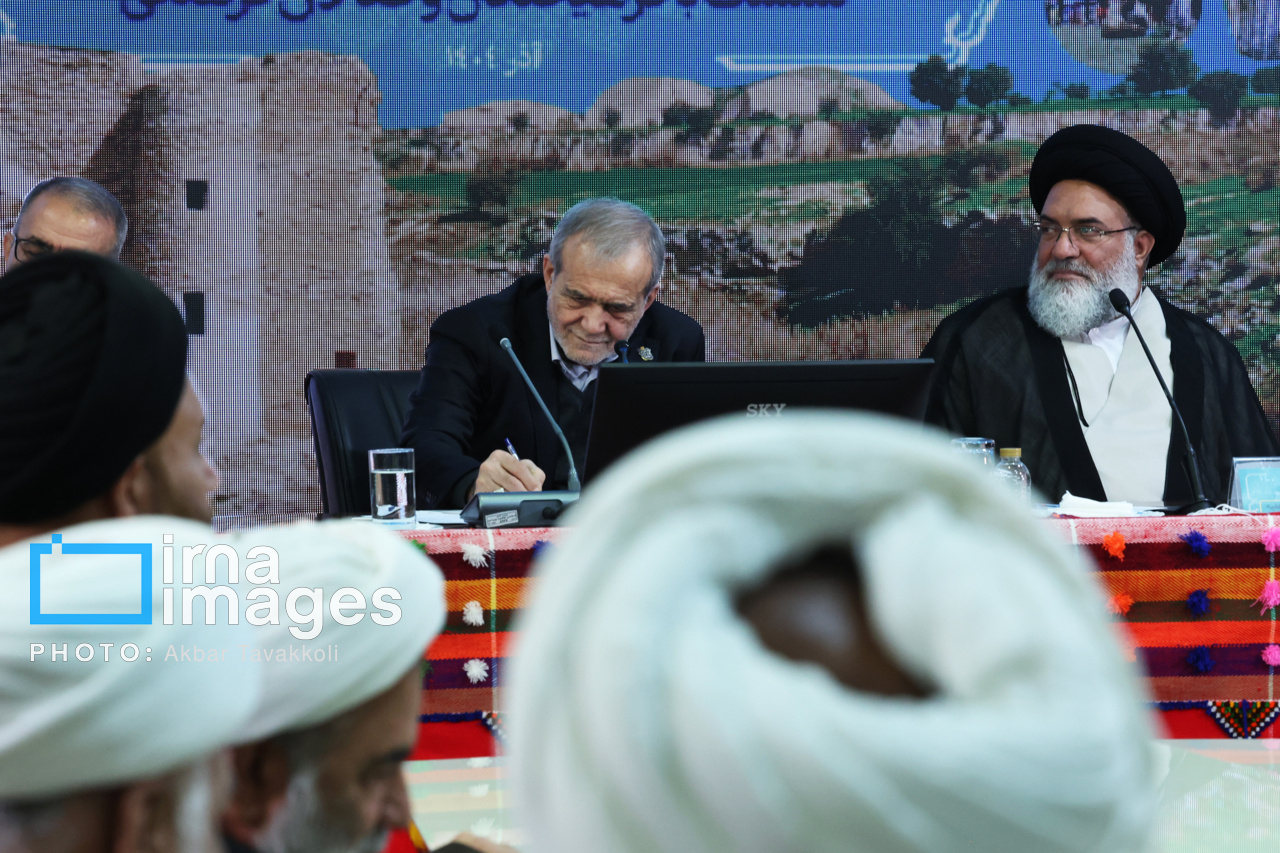 عکس/ ورود رئیس جمهور به یاسوج