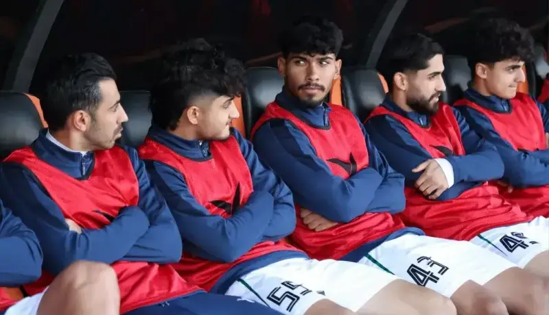 نیمکت بسیار جوان در بازی حساس لیگ برتر