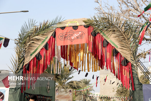 عکس/ تدفین شهید گمنام در پردیس شهید بهشتی بندرعباس