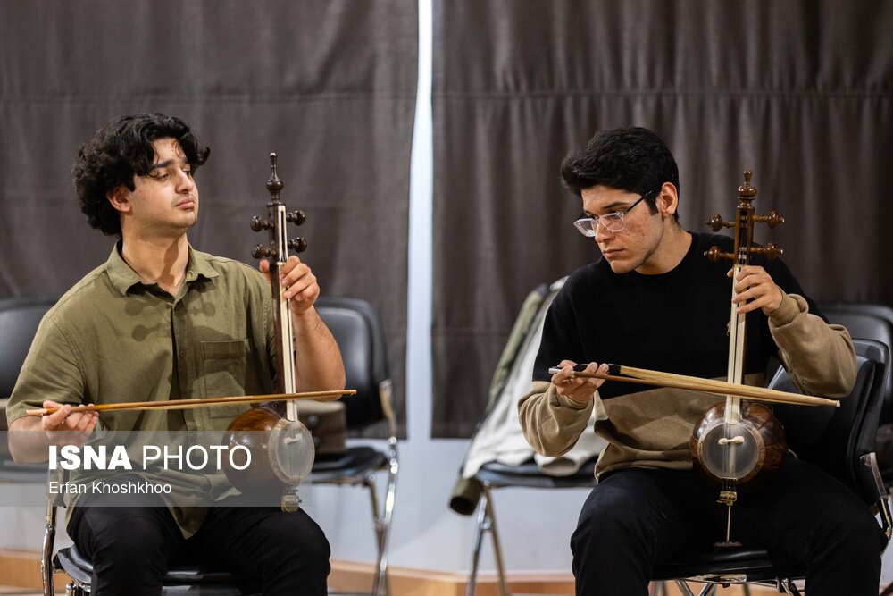 تمرین ارکستر سازهای ایرانی