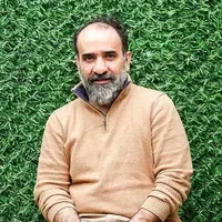 روایت رضا امیرخانی از پاراگلایدرسواری و لزومِ ایجاد تعادل میان عقل و هیجان