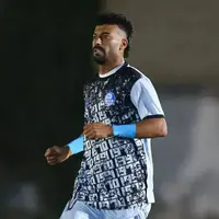 رامین در مسیر اتاق مشت خورد!