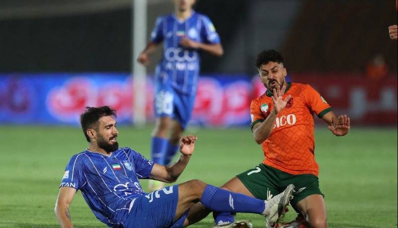 مظلومی: باید از آقاسی مراقبت کنیم