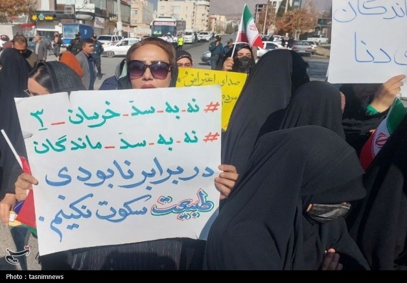 اعتراض دانشجویان یاسوج به سدسازیهای ماندگان و خرسان 3