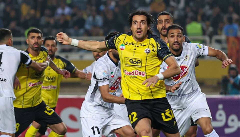 نتایج ۳ دیدار پایانی لیگ‌ برتر فوتبال؛ سپاهان برد و صدرنشین شد