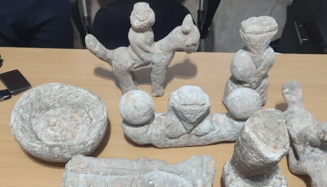 کشف محموله تاریخی ۲۸۰۰ ساله در فریدونکنار